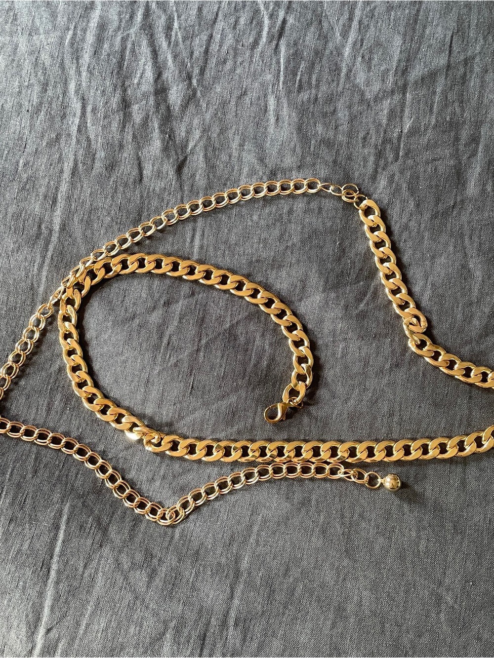 Adjustable Gold Chain Belt - Picture 3 of 3